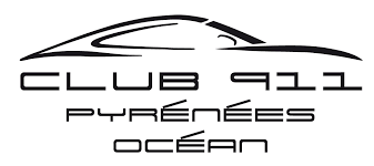 Contour noir d'une voiture de sport élégante au-dessus des mots "CLUB 911 PYRÉNÉES OCÉAN" en caractères gras et modernes, célébrant l'esprit des clubs indépendants et la passion automobile.